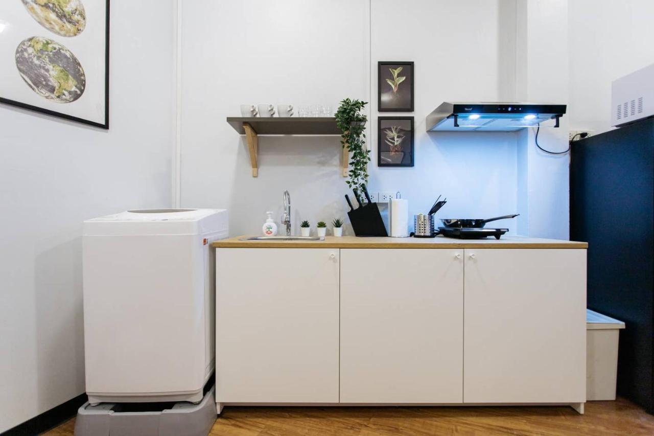 U3 Large 2 Bedroom Full Kitchen Near Bts Udomsuk Bangkok Buitenkant foto