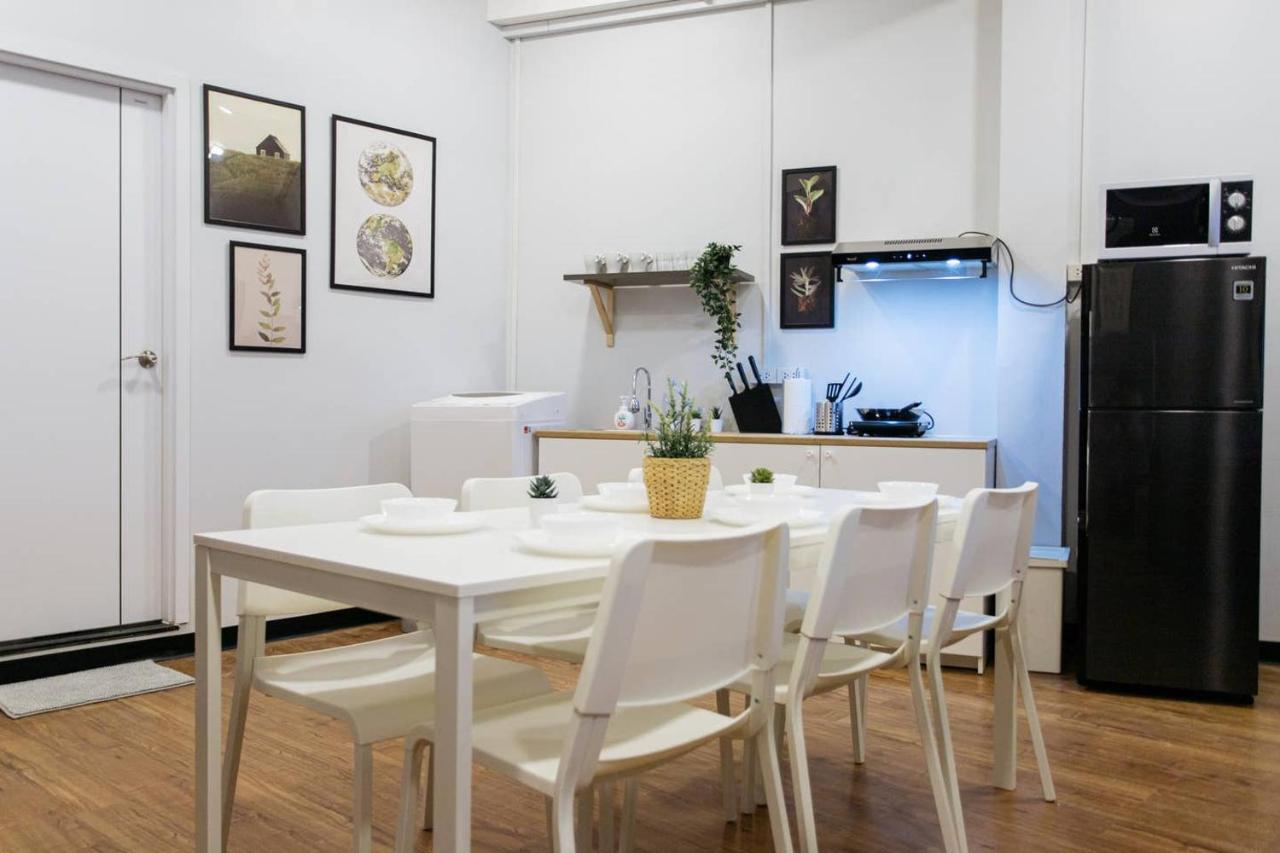 U3 Large 2 Bedroom Full Kitchen Near Bts Udomsuk Bangkok Buitenkant foto