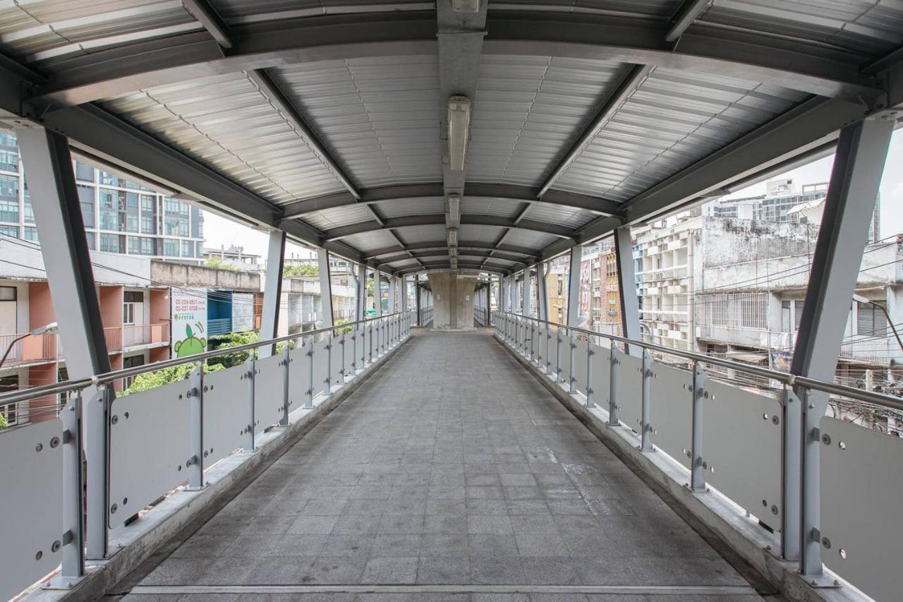 U3 Large 2 Bedroom Full Kitchen Near Bts Udomsuk Bangkok Buitenkant foto